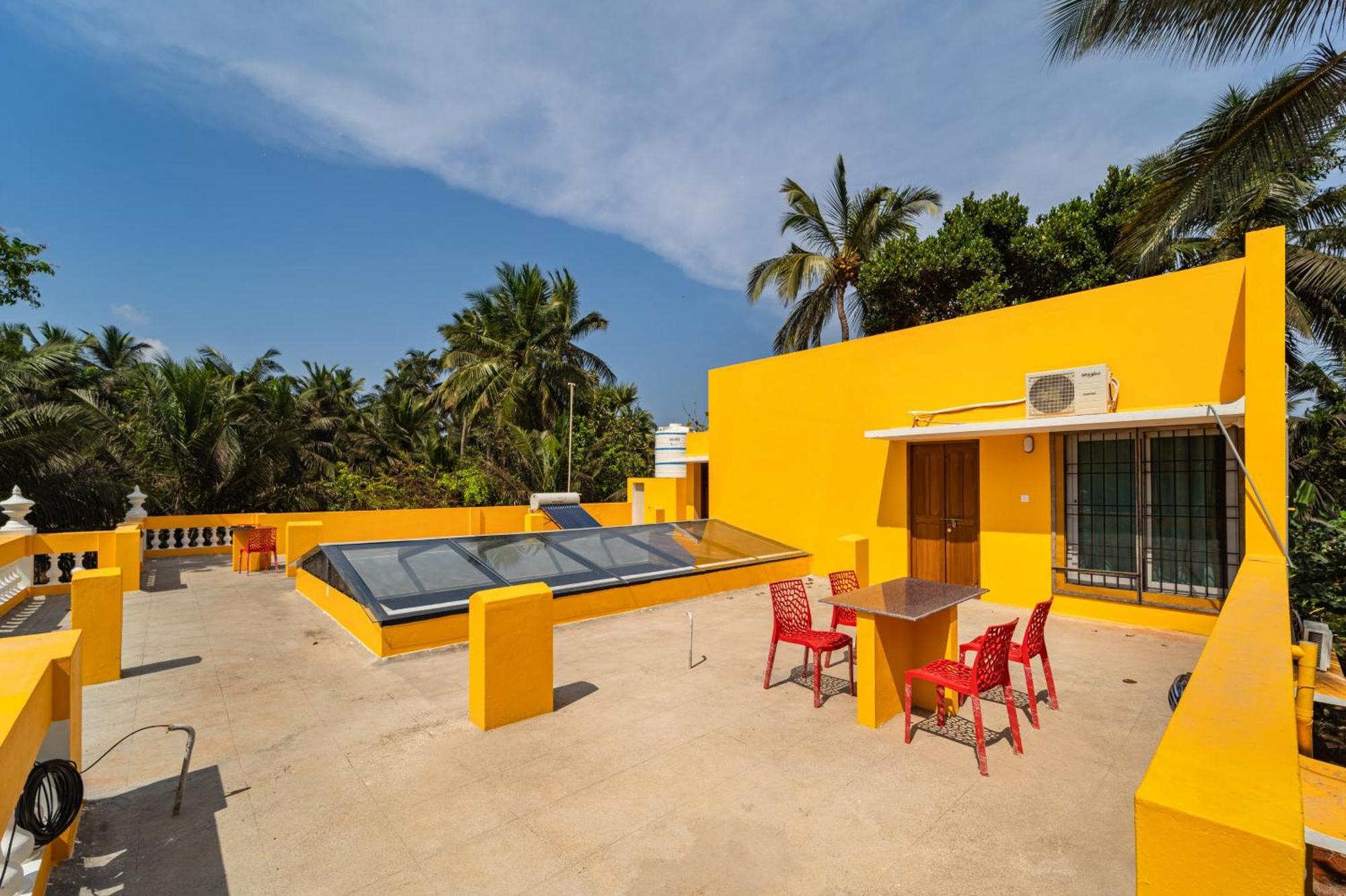 Teak Leaf Gateway Villa With Swimming Pool Indoor Games Kālapettai 外观 照片