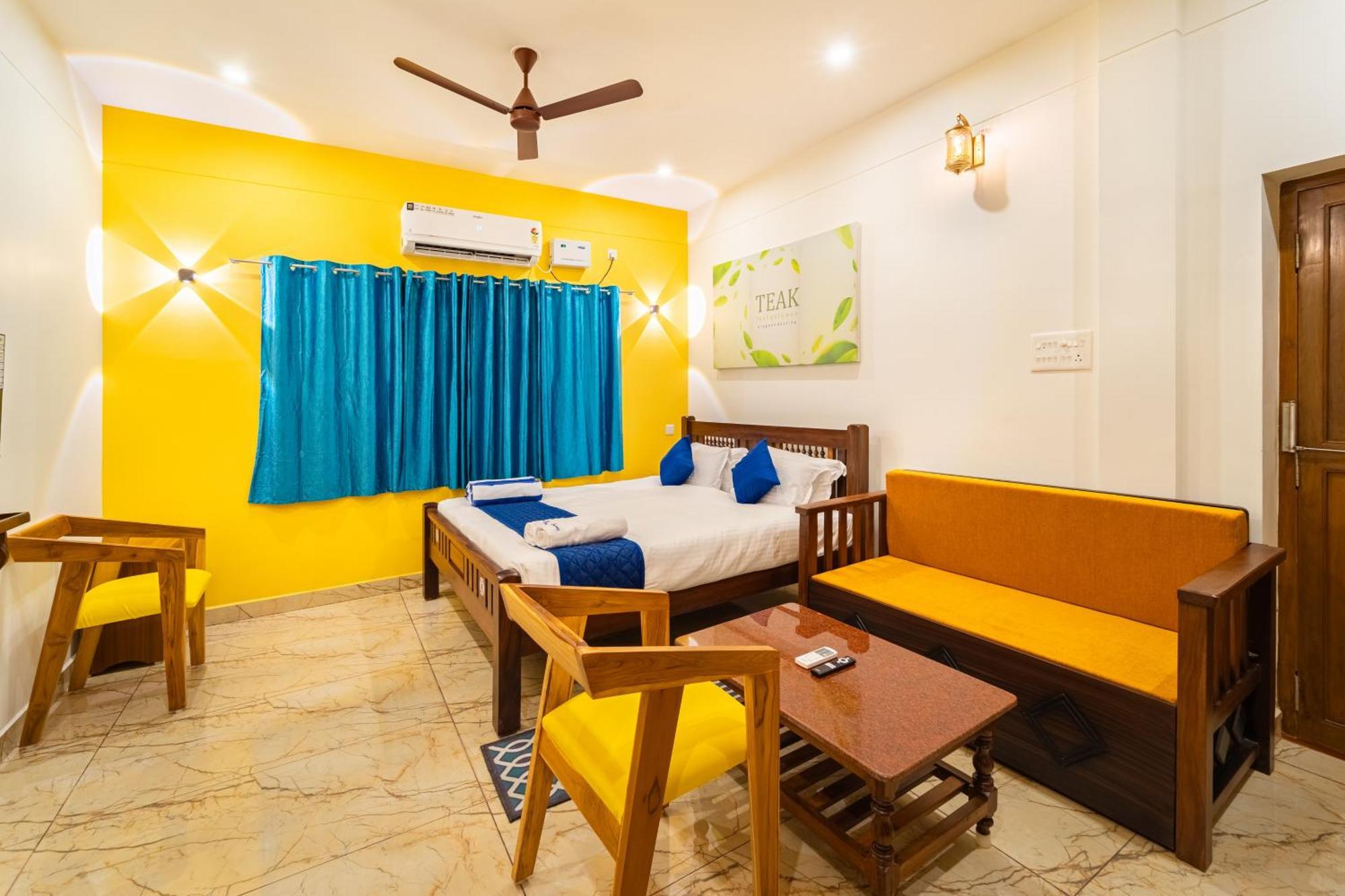 Teak Leaf Gateway Villa With Swimming Pool Indoor Games Kālapettai 外观 照片